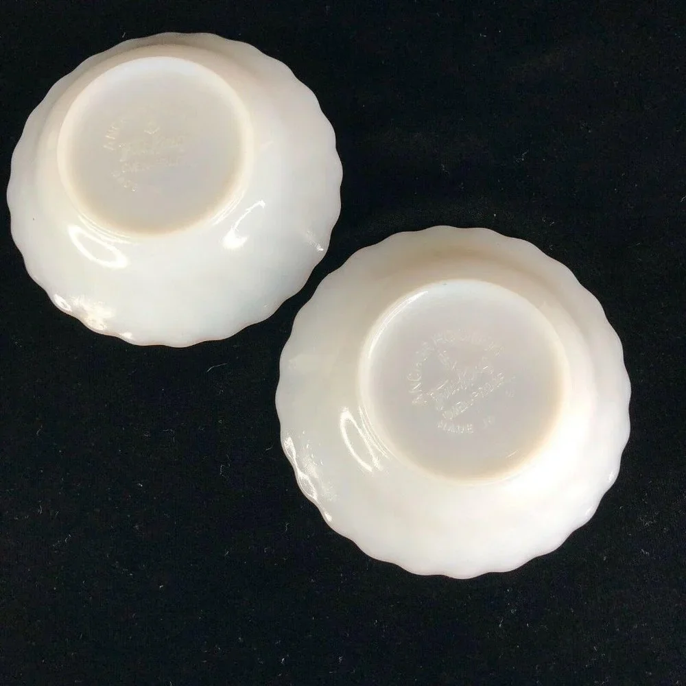 Fire King 3 Creamer 1 Sugar Bowl 2 Berry Set White Gold Swirl‎ Anchor Hocking